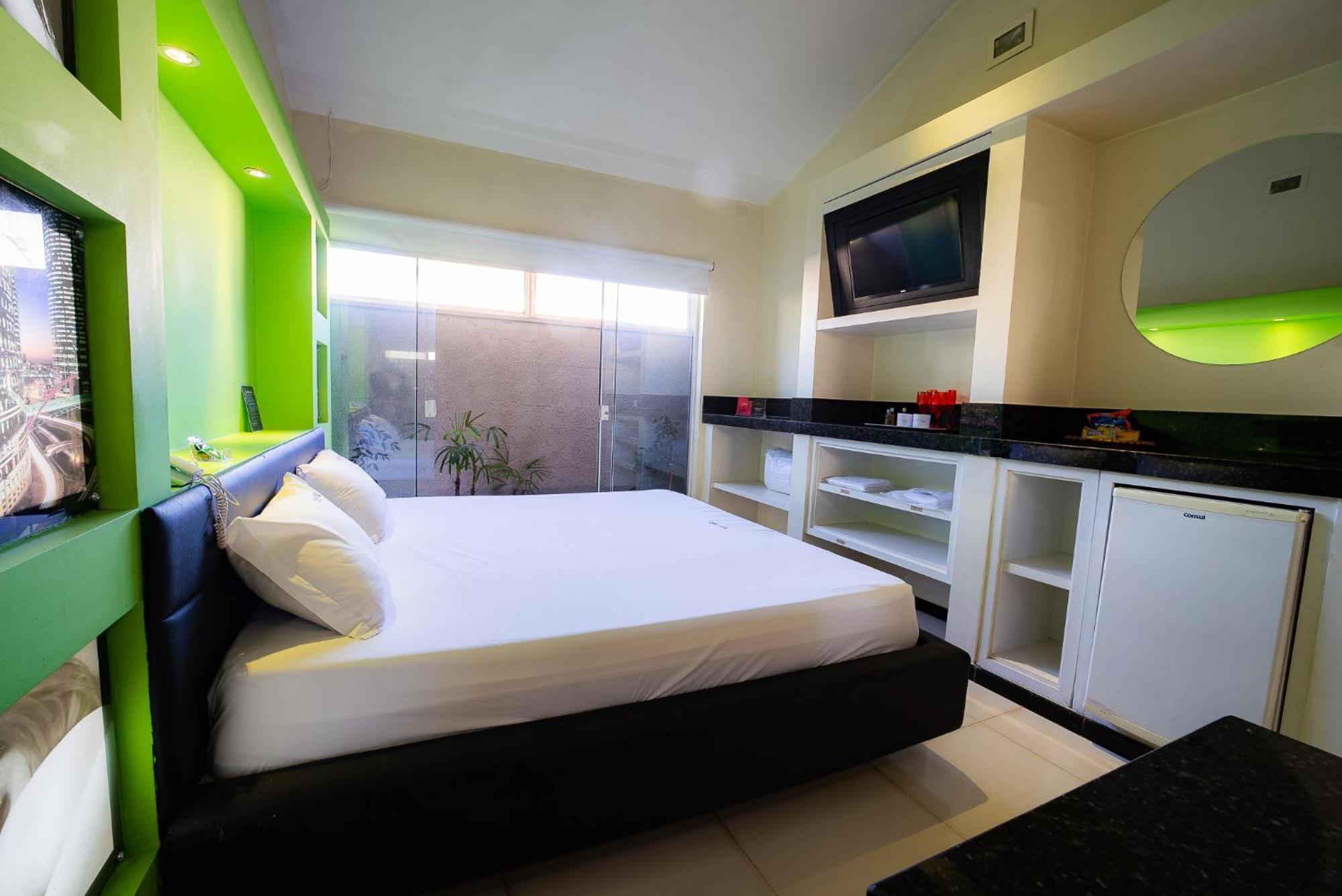 Motel Platinum ลอนดริน่า ภายนอก รูปภาพ